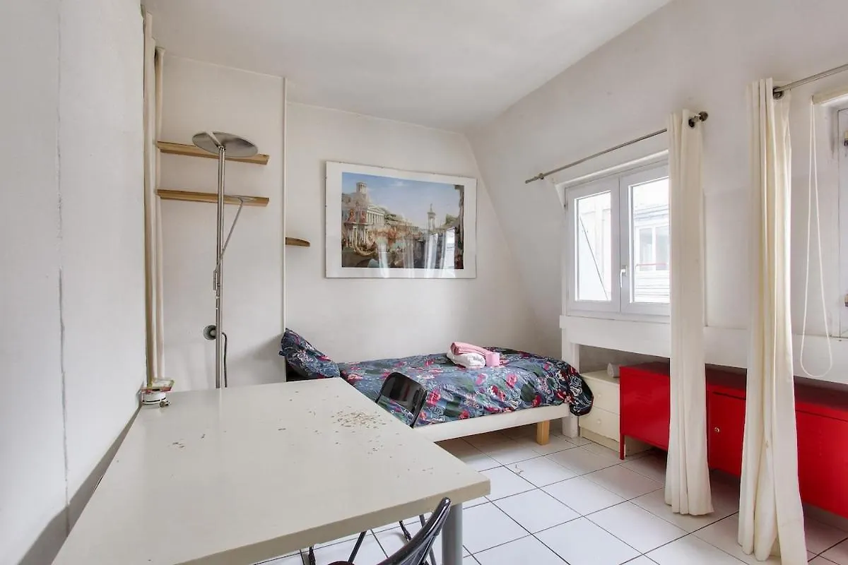 Cosy Studio Near Sacre-Coeur Basilica Paris 0*,  France