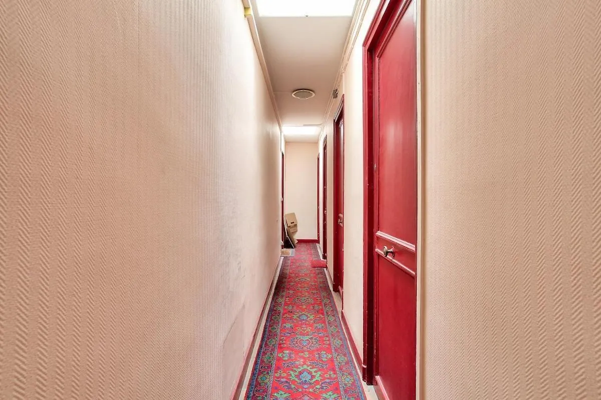 Cosy Studio Near Sacre-Coeur Basilica Paris Apartment